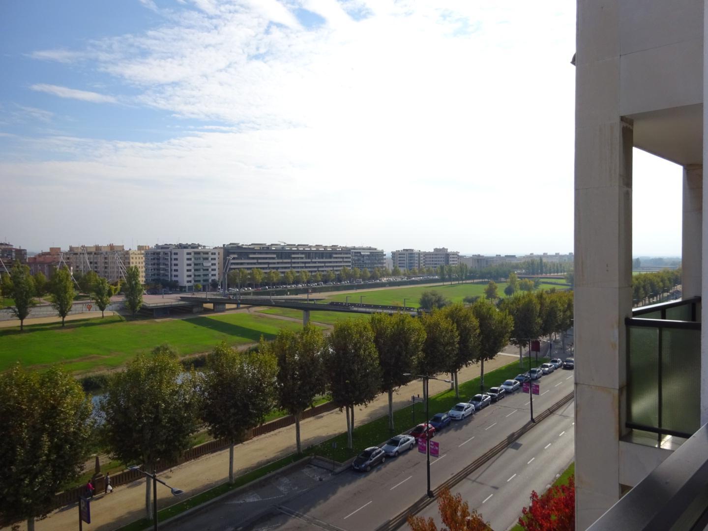 Hotel Real Лерида Экстерьер фото